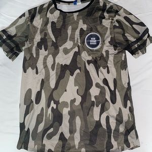 Camo T-Shirt (M)